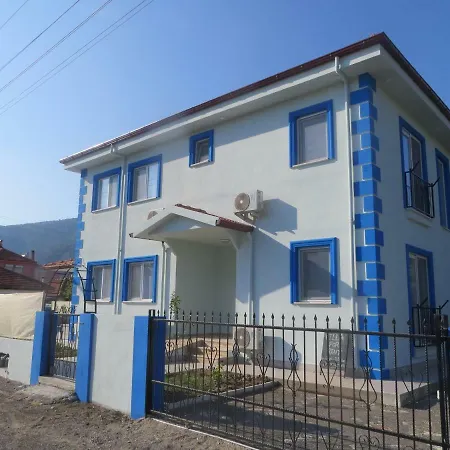 Dalyandreams Villa